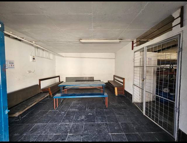 5,500M² WAREHOUSE FOR SALE IN ALBERTON NORTH